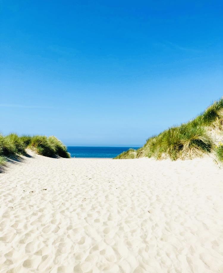 Harlech beach.jpg
